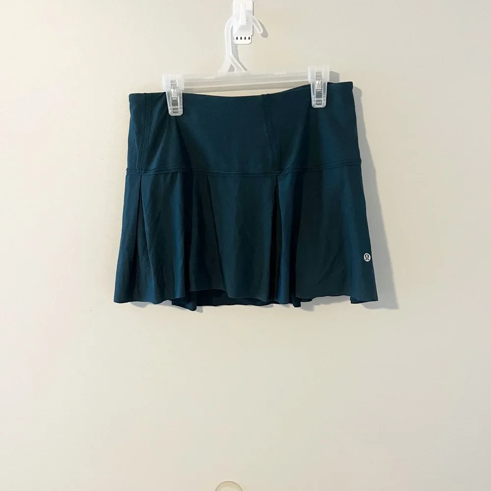 Lululemon lost in pace skirt skort dark teal (submarine) size 6